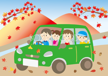 紅葉の山道を家族でドライブ 秋の無料イラスト33350